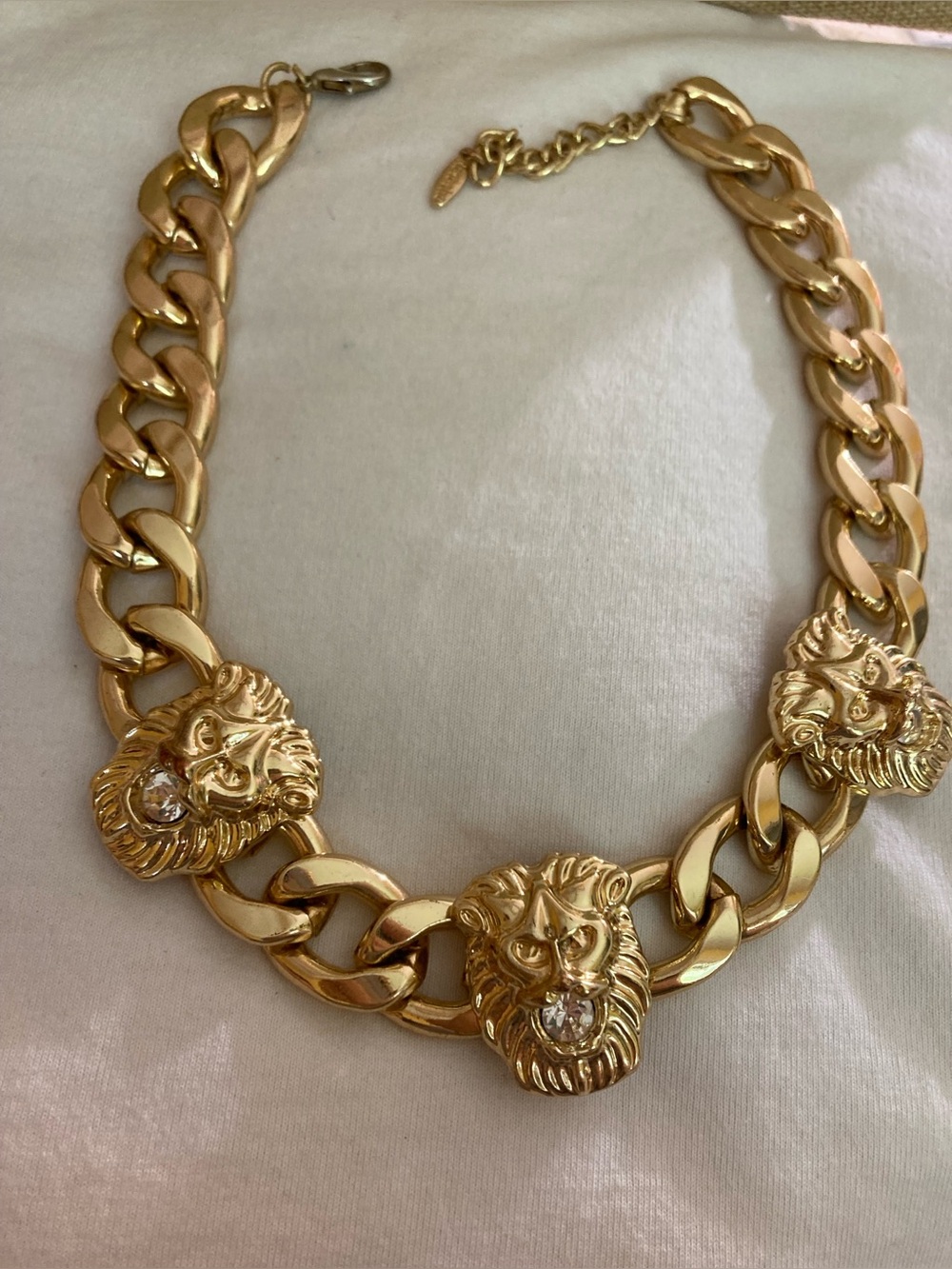 Natasha Signed Chunky Curb Chain with 3 Lion Head Pendants Runway